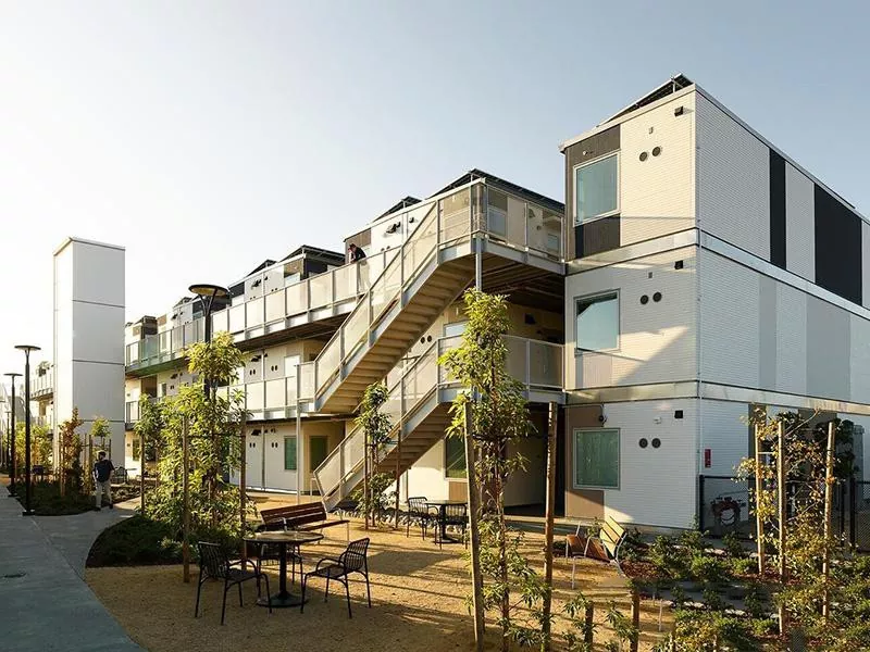 Višekatne montažne kontejnerske kuće